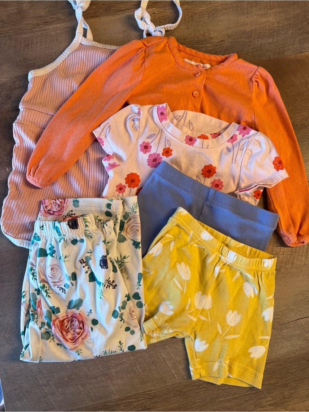 Girls 18M Floral & Solid Mix Clothing Bundle